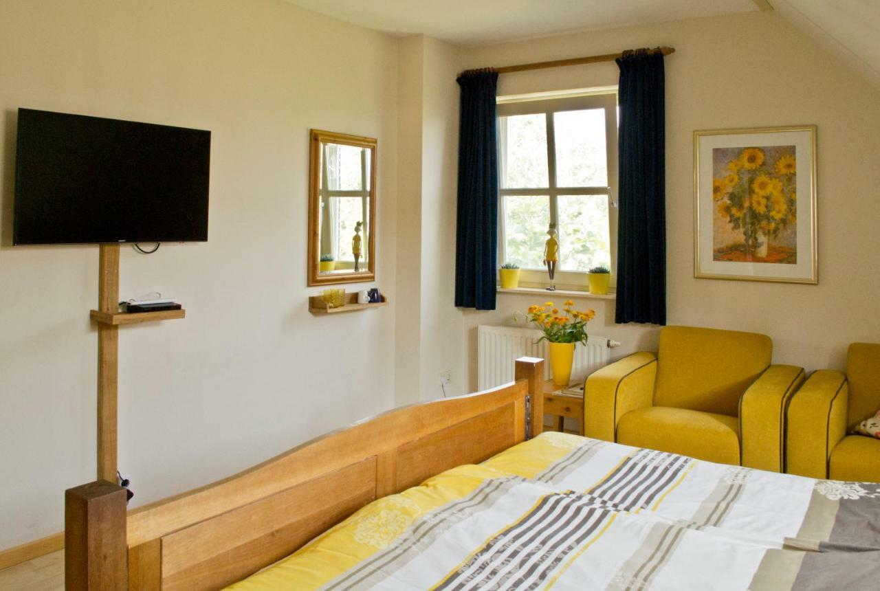 Bed & Breakfast Maryland Heusden  Экстерьер фото